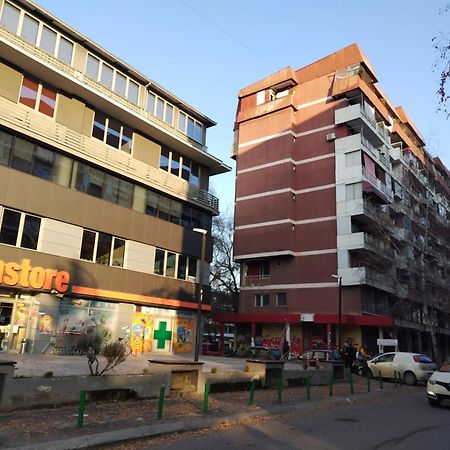 City Center White Apartment! Скопье Экстерьер фото